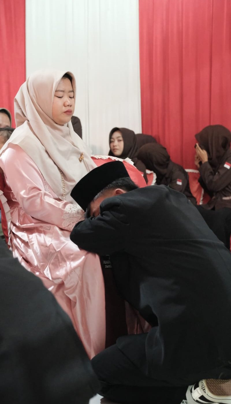 Penuh Haru dan Khidmat, MA Al Imarah Bajulmati Gelar Wisuda Purna Siswa ke-XII